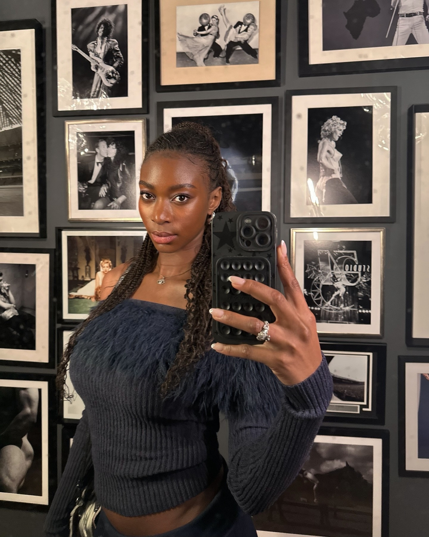 very demure very cutsey very radiant  very elegant very pop dat shit very black gworl