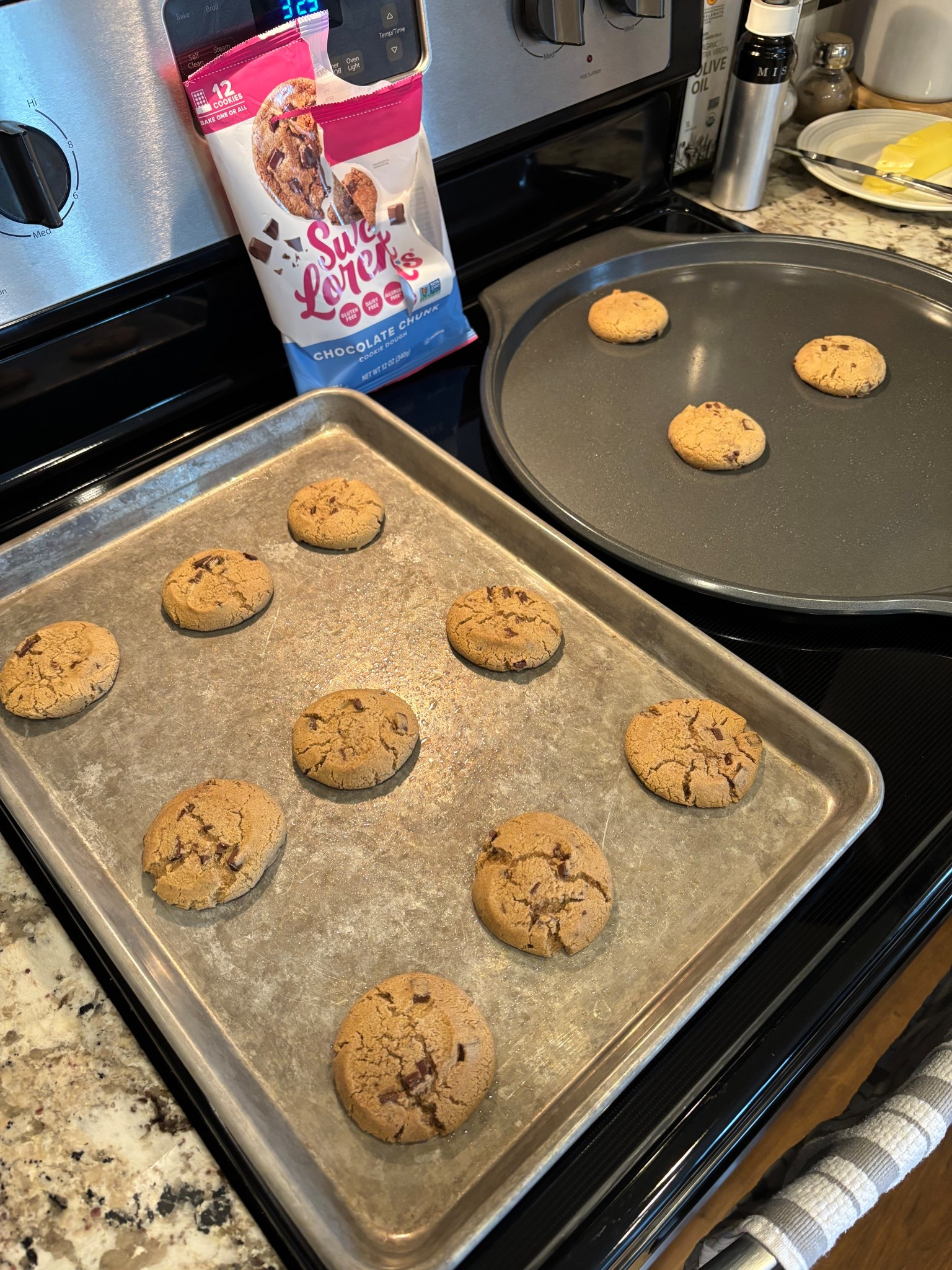 Holiday baking. Dairy free. Dairy free dessert. Nut free. Nut free dessert. Gluten free. Gluten free dessert. Allergen free dessert. Holiday dessert. Easy dessert idea. Holiday treat. Party dessert. New Year’s Eve dessert. Christmas dessert. 

#LTKKids #LTKfoodie #LTKdayinmylife