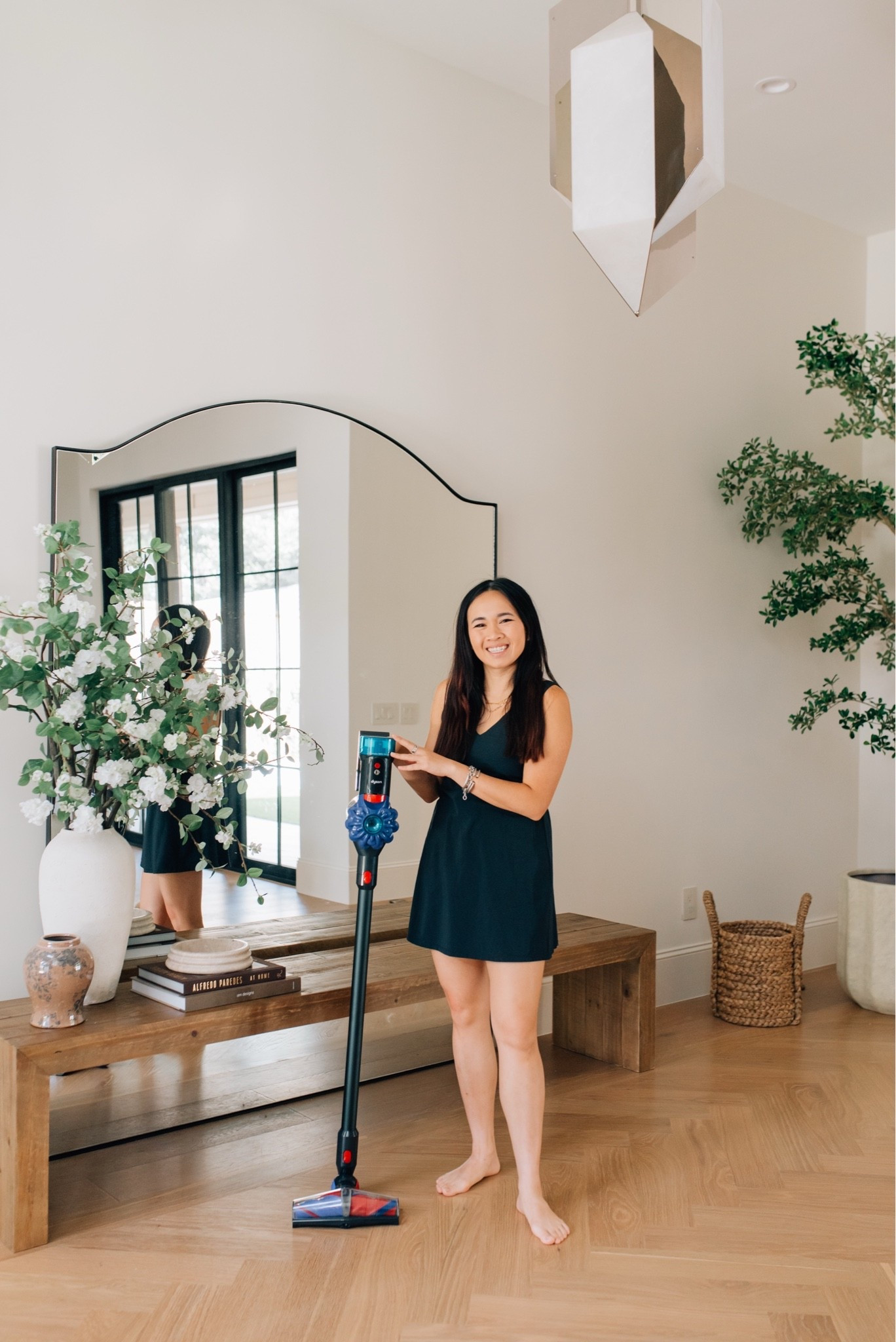 #ad The new @dysonusa V10 KonicalTM vacuum is making everyday cleaning so much easier. ✨ It de-tangles long hair up to 25 inches as it cleans and uses dust illumination to reveal the messes you can’t always see, helping me get a deeper clean with less effort. @target #TargetPartner #DysonPartner #Target @Dysonusa