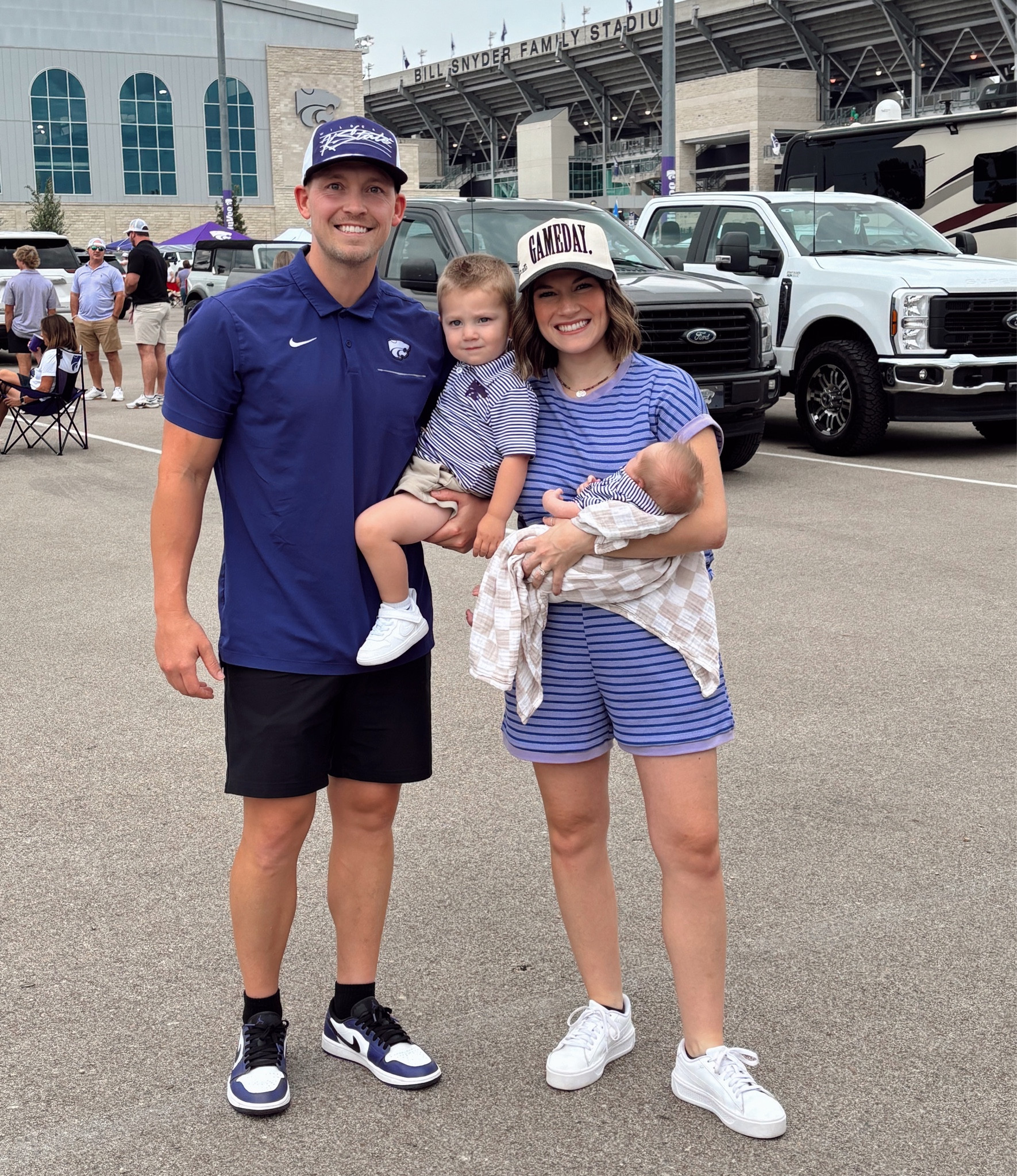 First gameday as a fam of 4 🏈💜

Hat is KenzKustomz - use code ShelbyJ for a discount ✨

#LTKstyletip #LTKfindsunder50 #LTKSeasonal