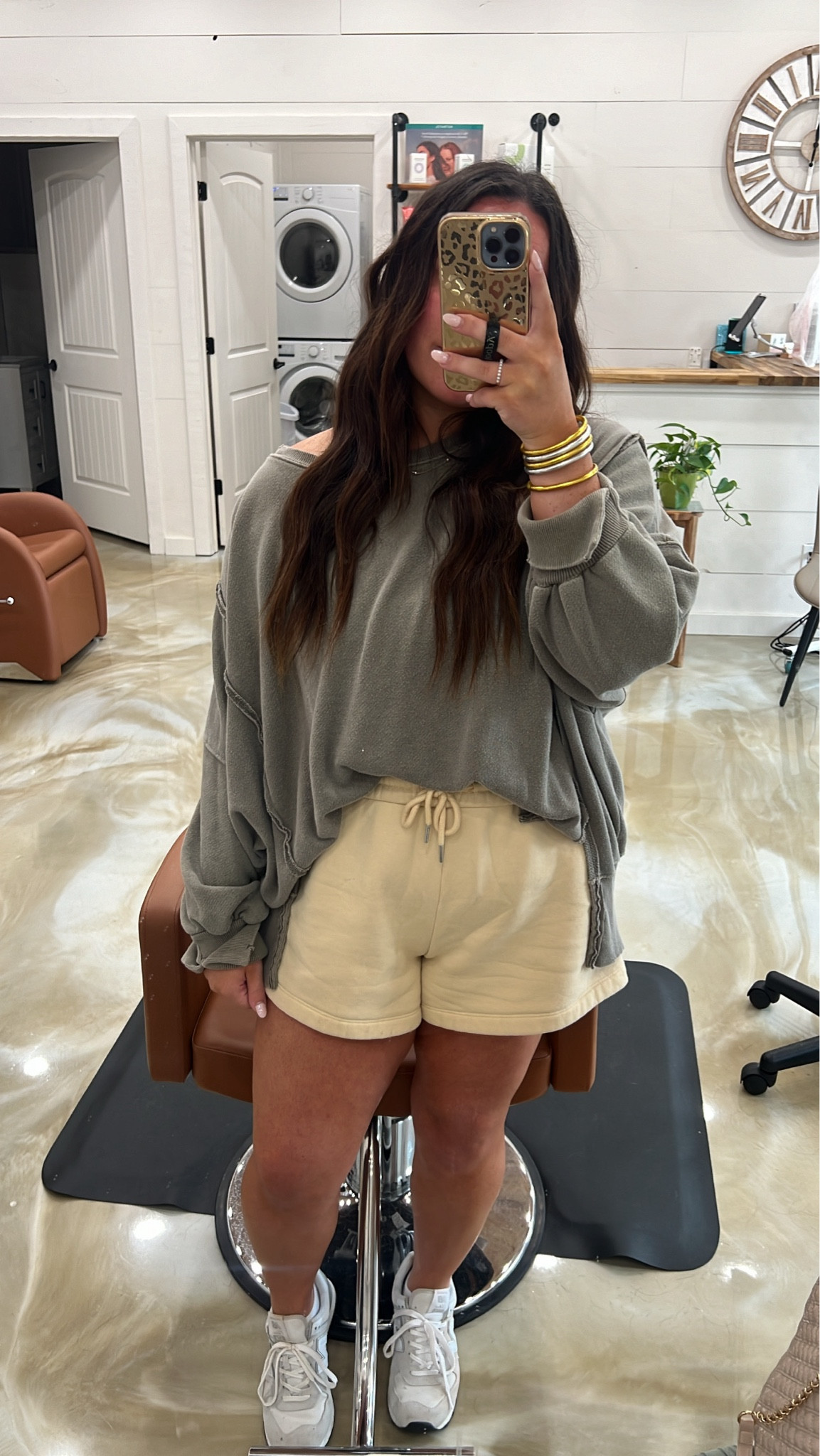 Tuesday fit 💛
•
top: xl
shorts: xl

#LTKWorkwear #LTKBeauty #LTKMidsize