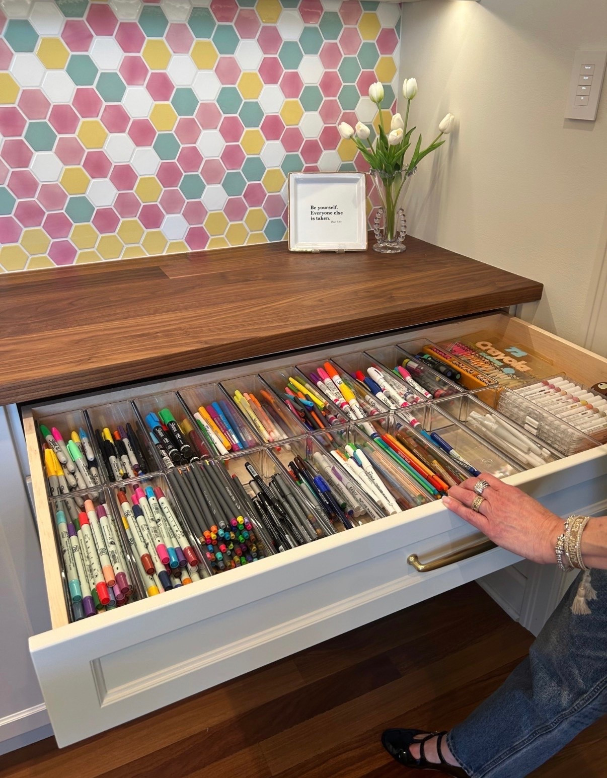 Sharing some of my organizational favorites - craftroom edition.  Giving you guys all the inspo 🥰