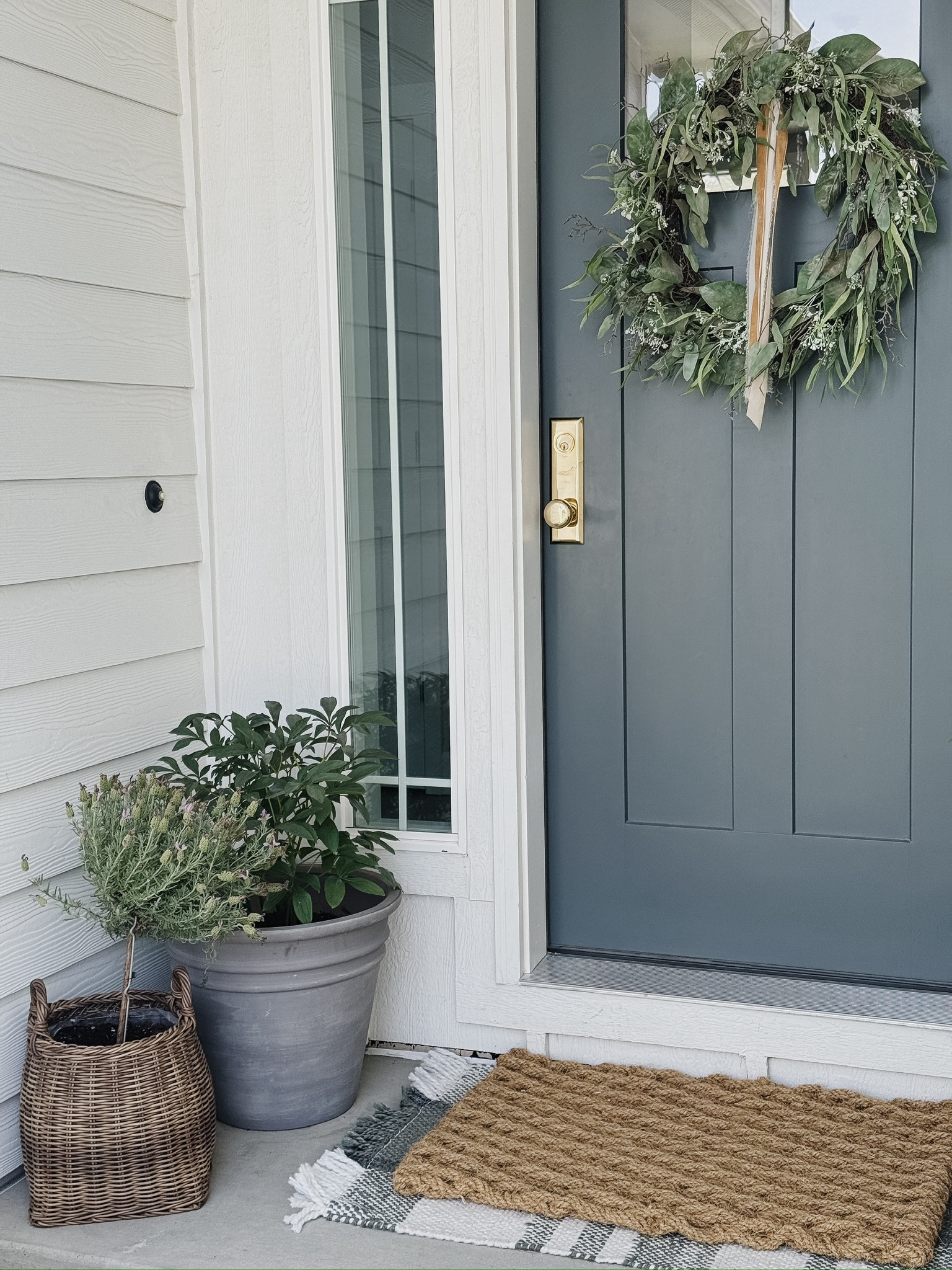 I am absolutely loving our new exterior door knob from Rejuvenation. One of my projects for our home this year is refresh our door hardware. It can be an experience project so we’re going space by space, but I’m loving this change! These wicker planter baskets are so good too! 

#LTKHome #LTKStyleTip