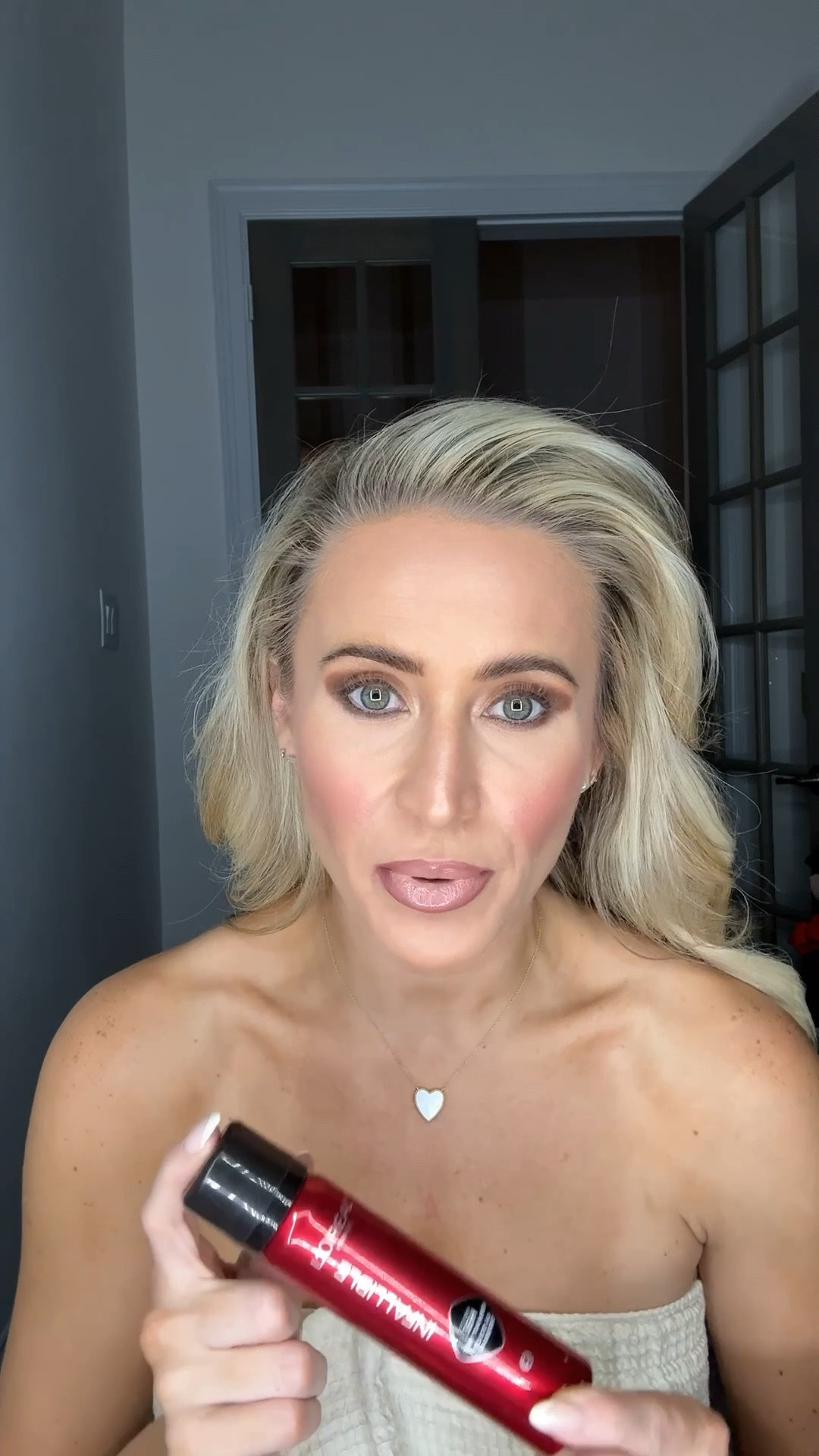 L’Oréal Infallible Makeup Setting Spray  

#LTKgrwm #LTKFindsUnder50 #LTKBeauty