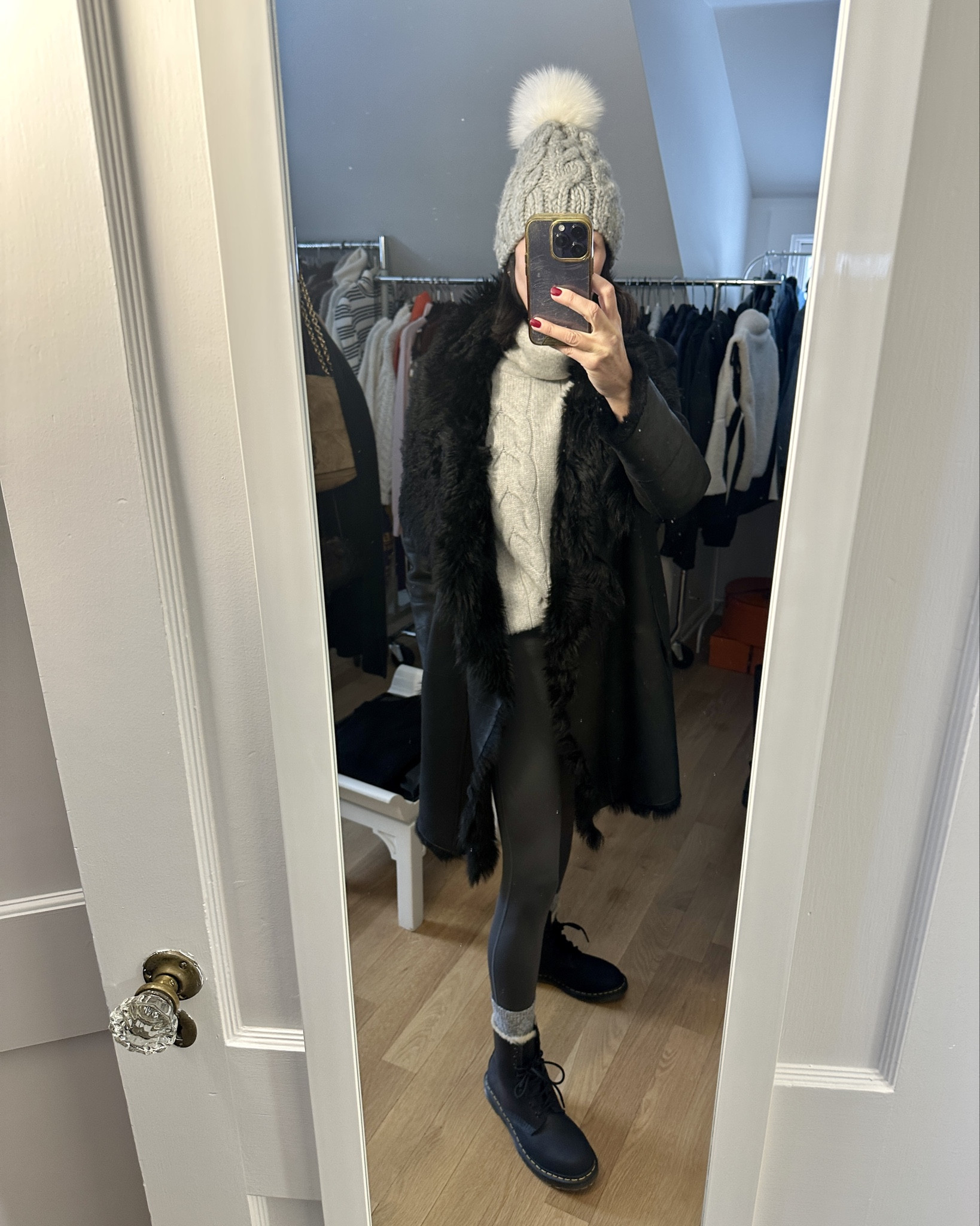 Snowstorm, but make it fashion ❄️

After the snow clears, it’s all about layering up without losing the look. Cozy knits, structured outerwear, and boots that can actually handle the streets — because winter style should be both warm and elevated.

This is my go-to post-snowstorm outfit: effortless, practical, and still put together. Cold weather doesn’t cancel great style — it just makes it more interesting.

#WinterStyle #SnowDayLook 

#LTKOver40