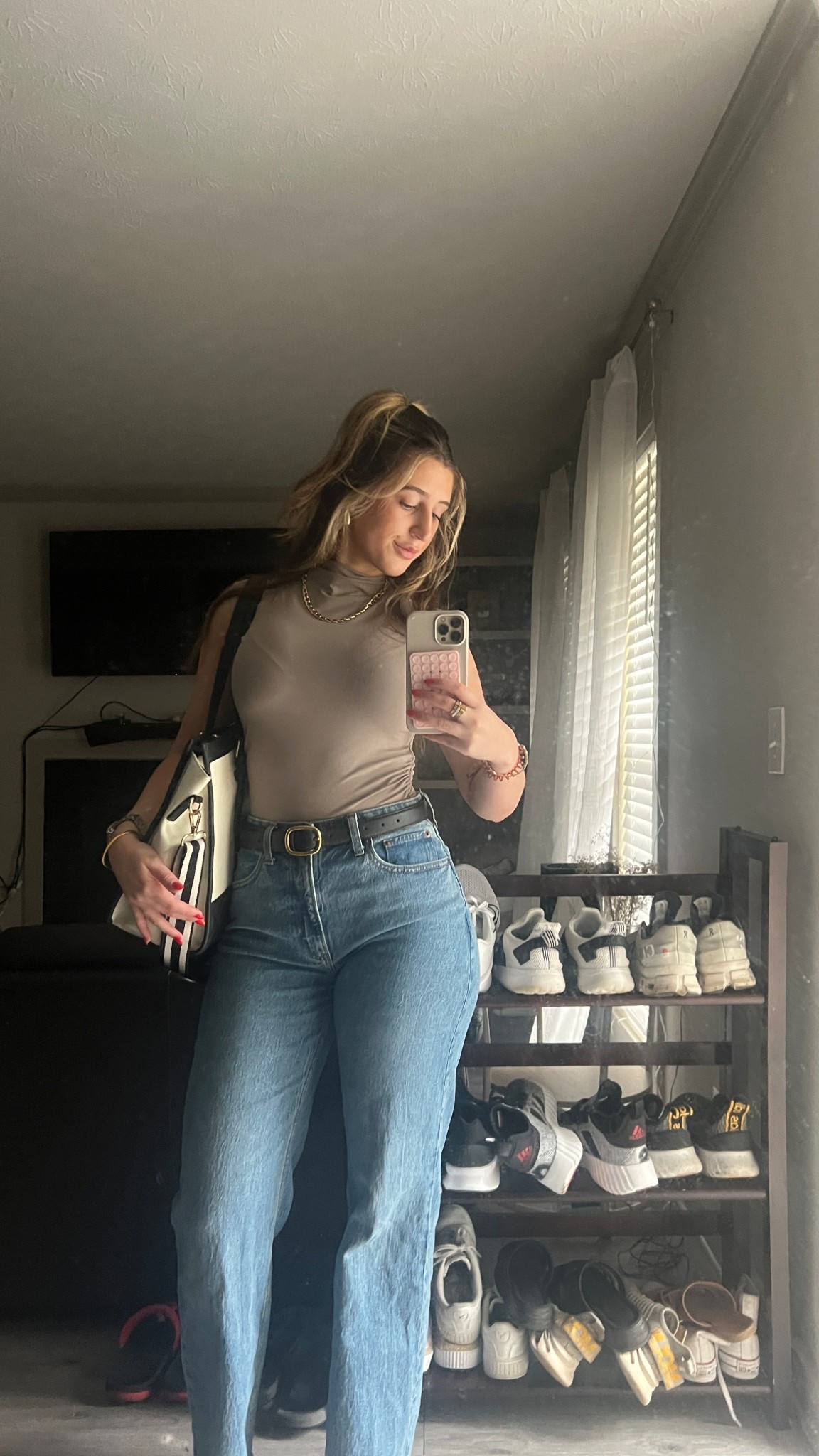 Corporate OOTD | Casual Friday 
DETAILS FOR JEANS:
•curve love 90’s high rise relaxed jean
• color: MEDIUM WITH RAW HEM
•size: 27 R curve love fit

#LTKFindsUnder100 #LTKWorkwear #LTKStyleTip