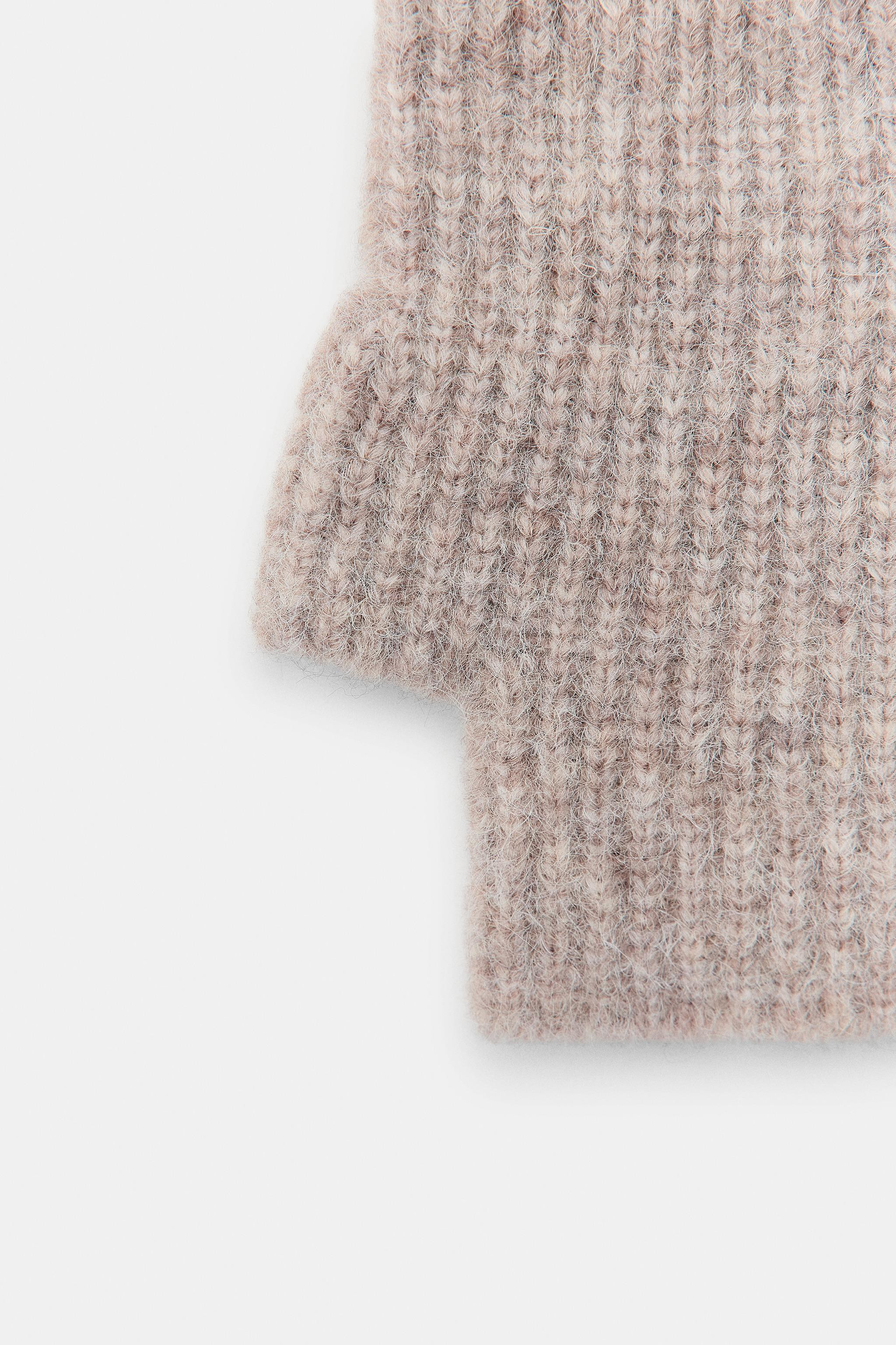 SHORT KNIT MITTENS | Zara US