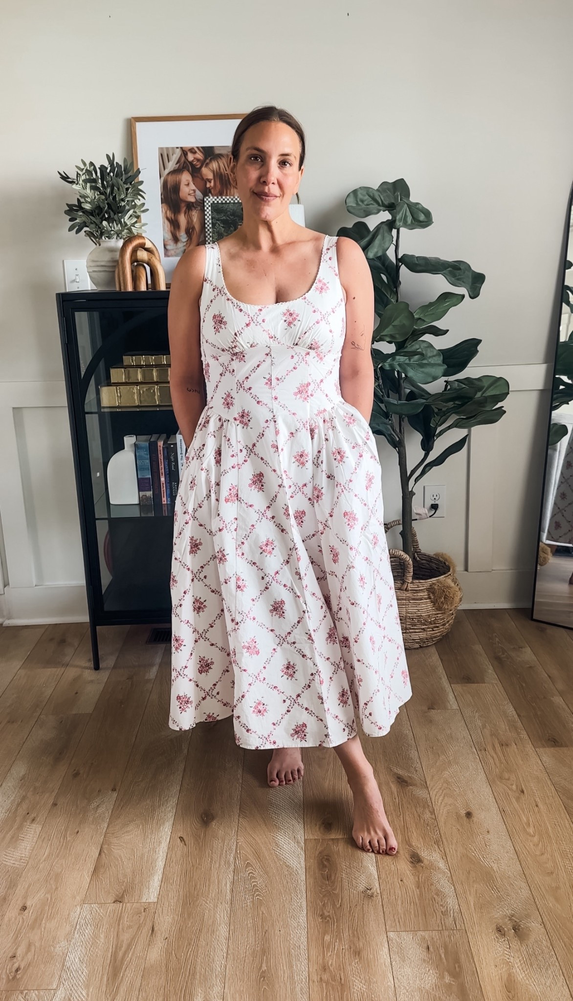 The best dress-wasn’t sure about being able to make this bra free dress work but it fits so well! In a medium petite. It’s included in the BOGO 50% off sale (4/20 is the last day) 

#LTKMothersDay #LTKmomlife #LTKSaleAlert