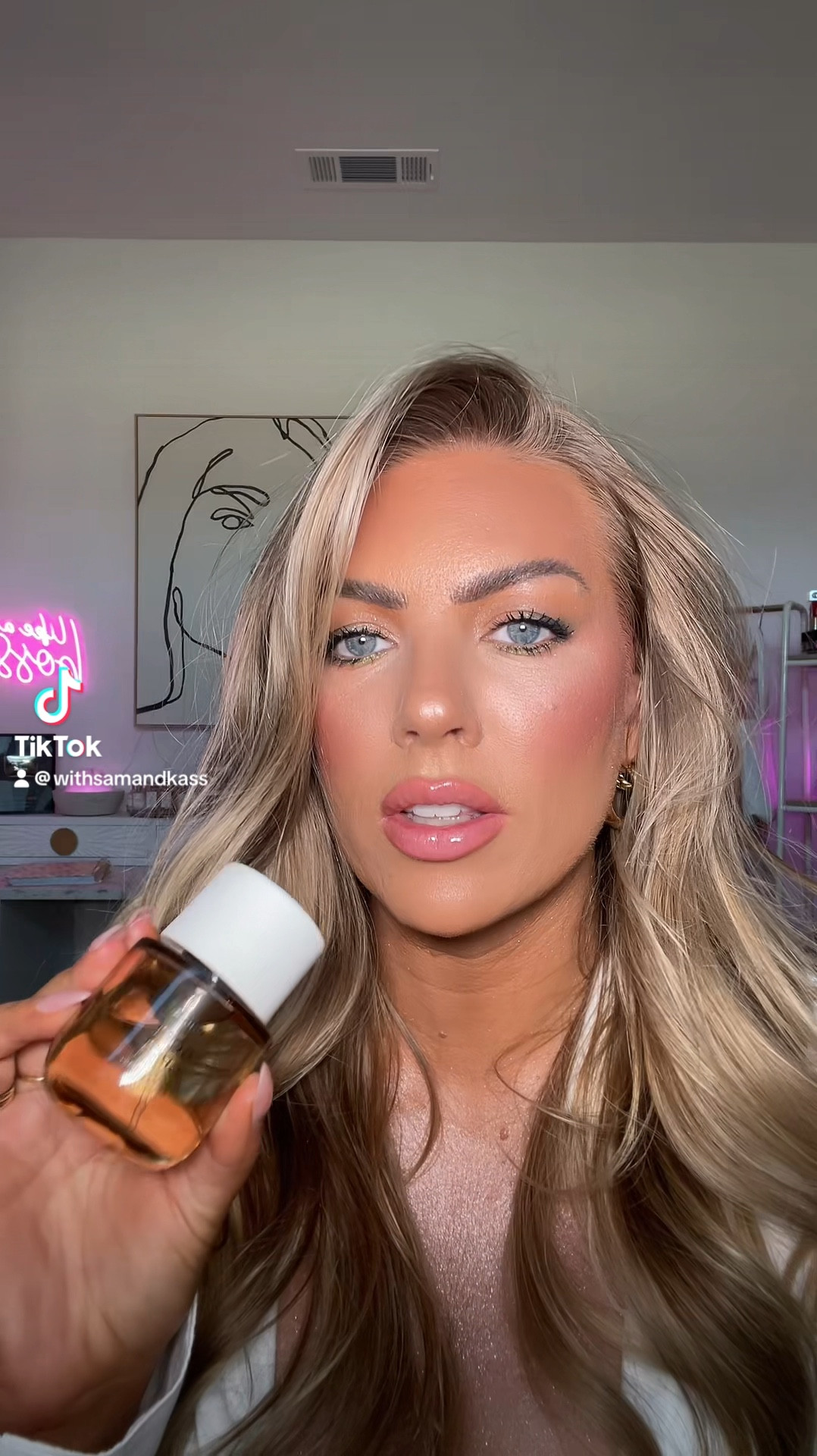 Phlur Soft Spot 

#LTKFindsUnder50 #LTKFindsUnder100 #LTKBeauty