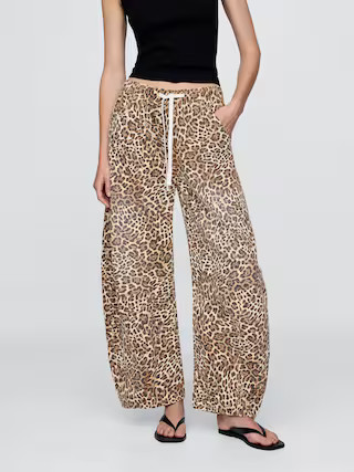 Mid Rise UltraSoft Easy Horseshoe Jeans | Gap (US)