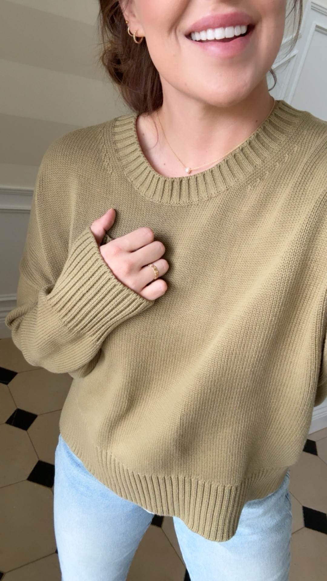 Living in that cozy newborn bubble… sweater, easy jeans, and the basics. 

#LTKootd #LTKdayinmylife #LTKmomlife