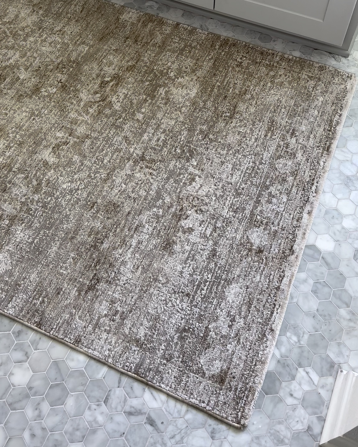 A new favorite Amber Lewis x Loloi rug for our bathroom!  But I can’t wait to get another one soon for our living room!!!  Doesn’t shed or smell.  I also used a rug pad under neath 

Bathroom decor, marble tile flooring

#LTKStyleTip #LTKHome #LTKSaleAlert