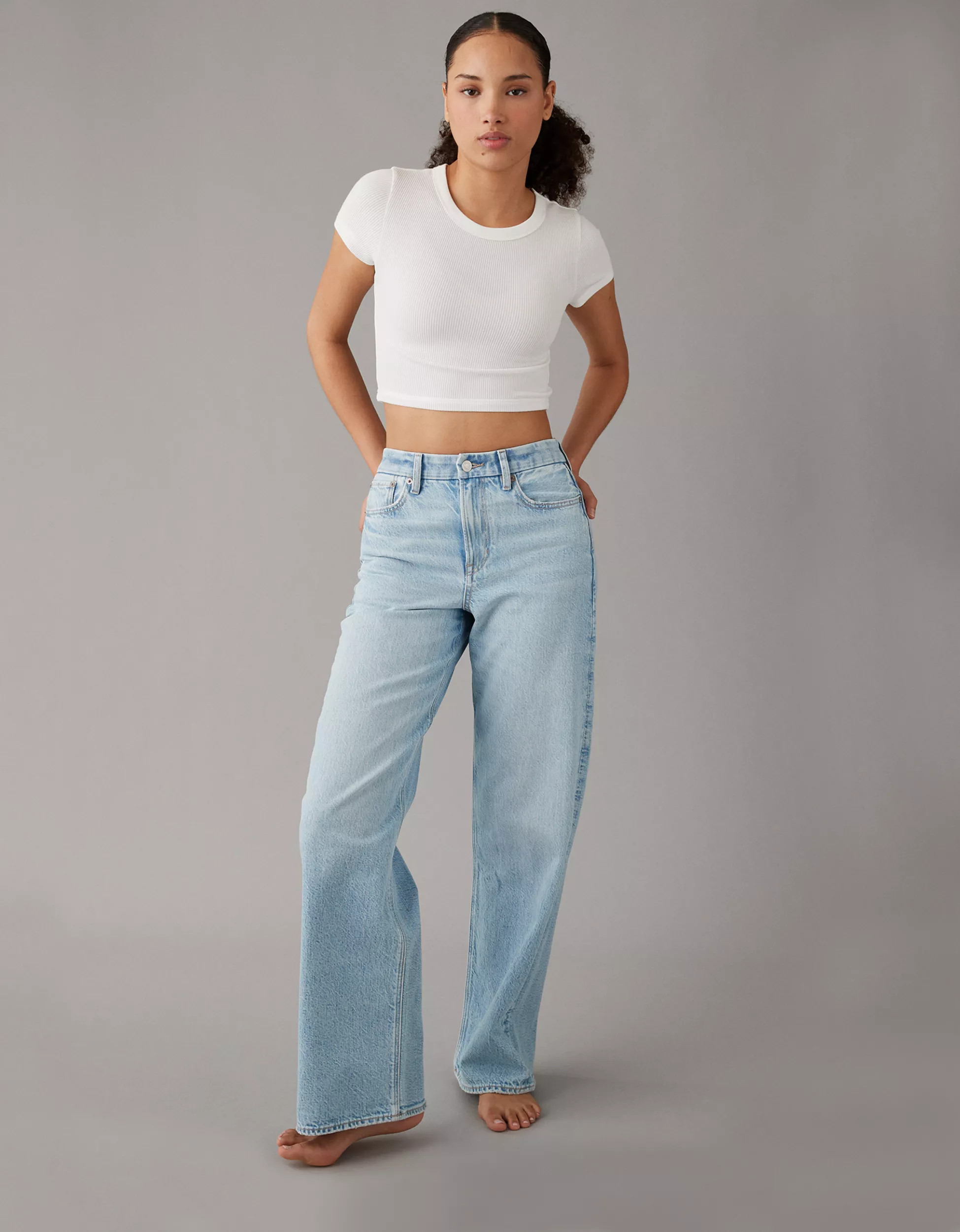 AE Strigid Curvy Super High-Waisted Baggy Straight Jean | American Eagle Outfitters (US & CA)
