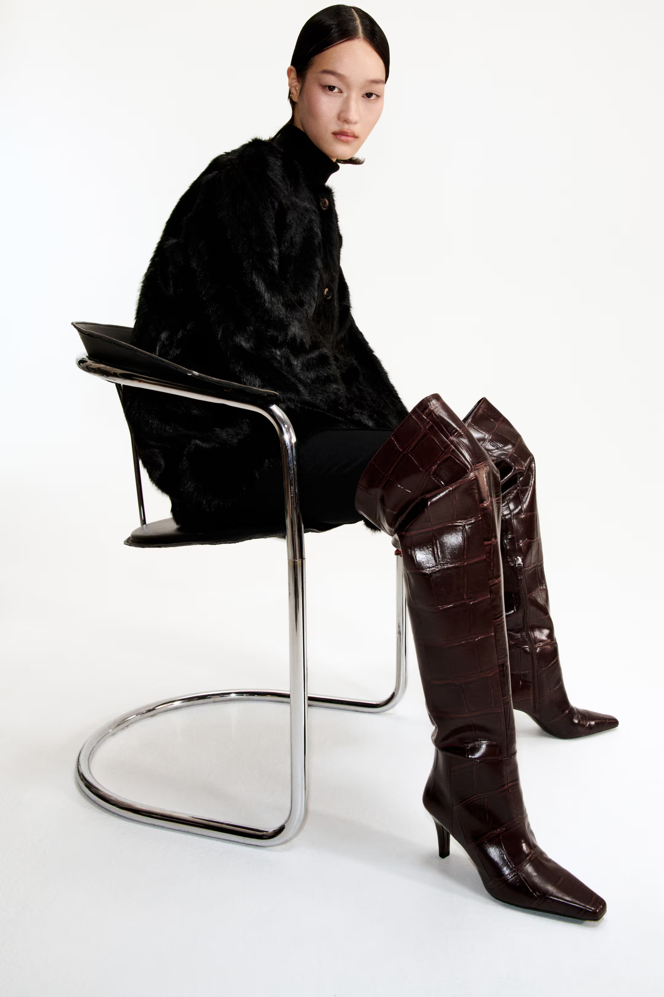 Over-the-knee boots | H&M (UK, MY, IN, SG, PH, TW, HK)