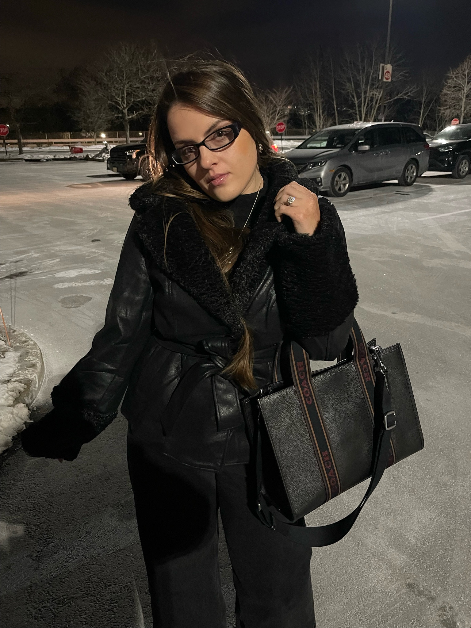 Winter in NY ❄️ 
but make it chic 🧥👜

Lovin’ the all black everythanggg for date night 💋 

#LTKstyletip #LTKSeasonal