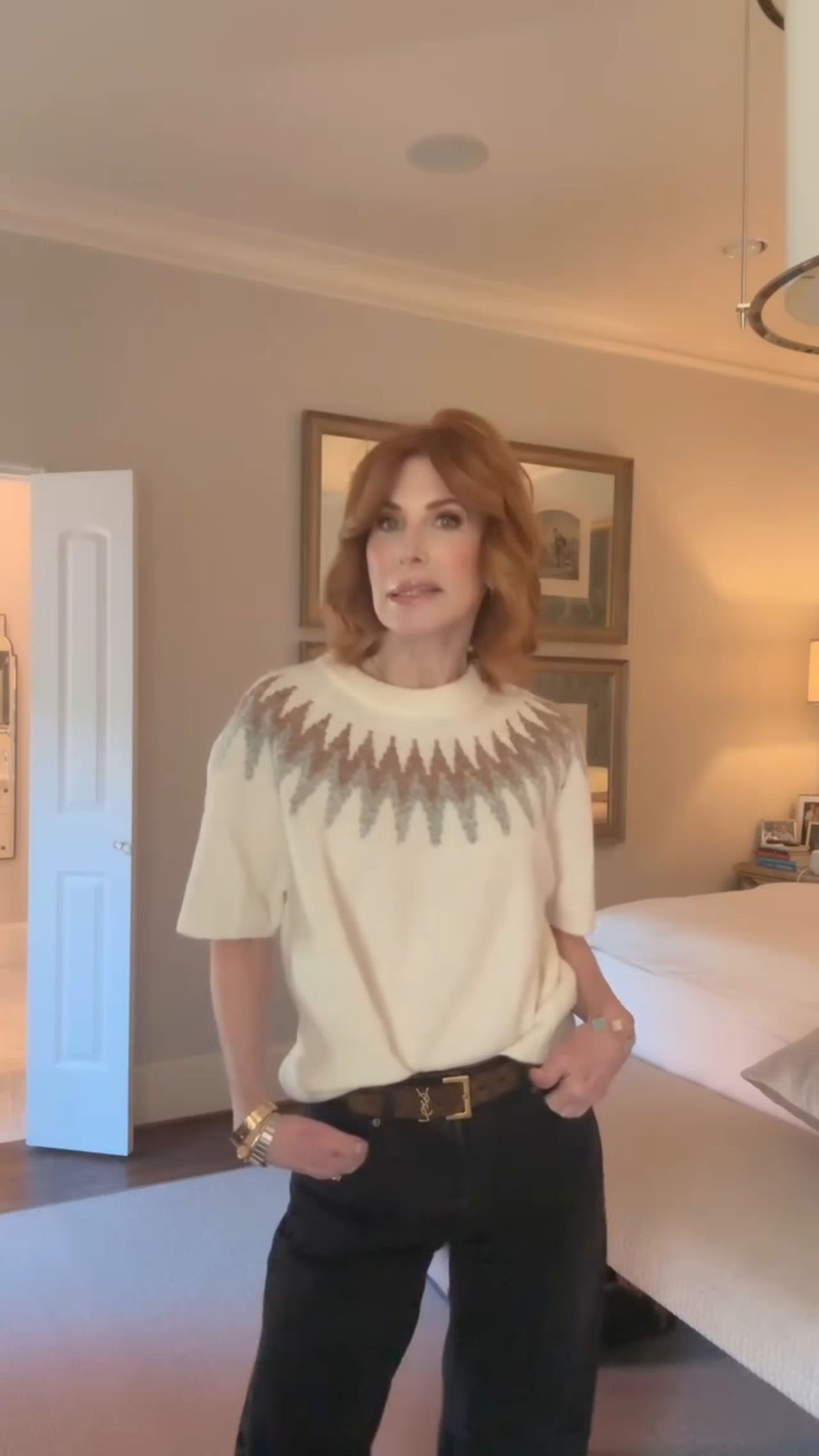 Loving these barrel jeans (which I have in 2 other colors), that look so good with a little bootie. And...this sweater is the coziest! 

 

#LTKootd #LTKOver40 #LTKFindsUnder100