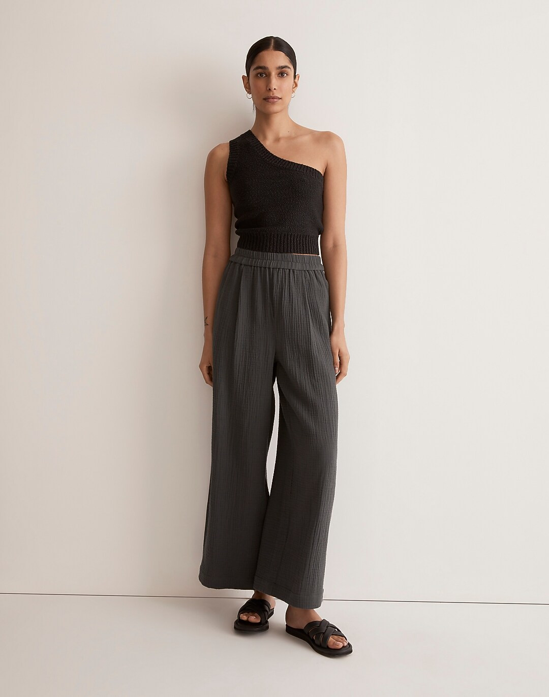The Petite Untailored Wide-Leg Crop Pant in Lightspun | Madewell