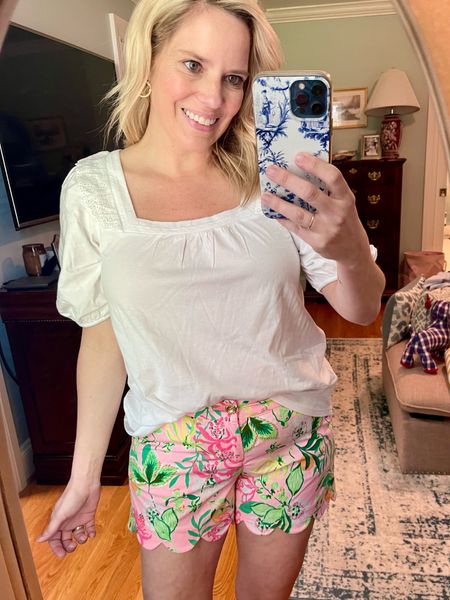 Lilly Pulitzer buttercup shorts, white puff sleeve t-shirt 

#LTKfindsunder100 #LTKover40 #LTKfindsunder50