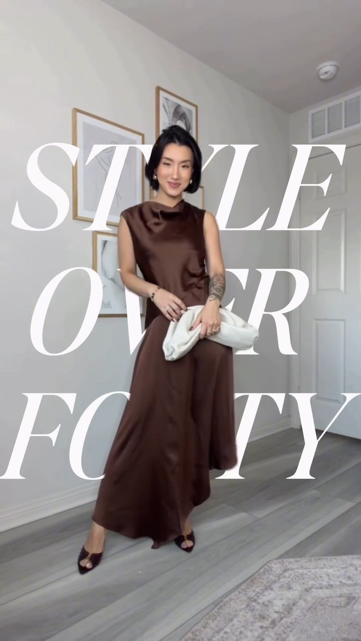 Style Over 40 – Holiday-ready OOTD 🎄✨

Continuing the festive outfit ideas with a timeless classic — this satin cowl-neck midi from Open Edit. I love this one-piece because it’s the perfect option for anyone who wants to stay comfortable but still look effortlessly chic. The asymmetric drape gives just the right amount of elegance without feeling too precious. Simple, flattering, and so easy to dress up for any holiday event.

Do you prefer comfy-chic looks during the season too? 💫

#StyleOver40 #HolidayOutfits #SatinDress #ChicAndComfy #OOTDInspo

#LTKOver40 #LTKHoliday #LTKootd