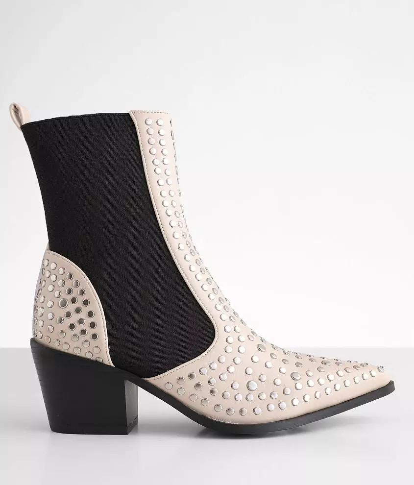 Shu Shop Zsa Zsa Pointed Toe Ankle Boot | Buckle