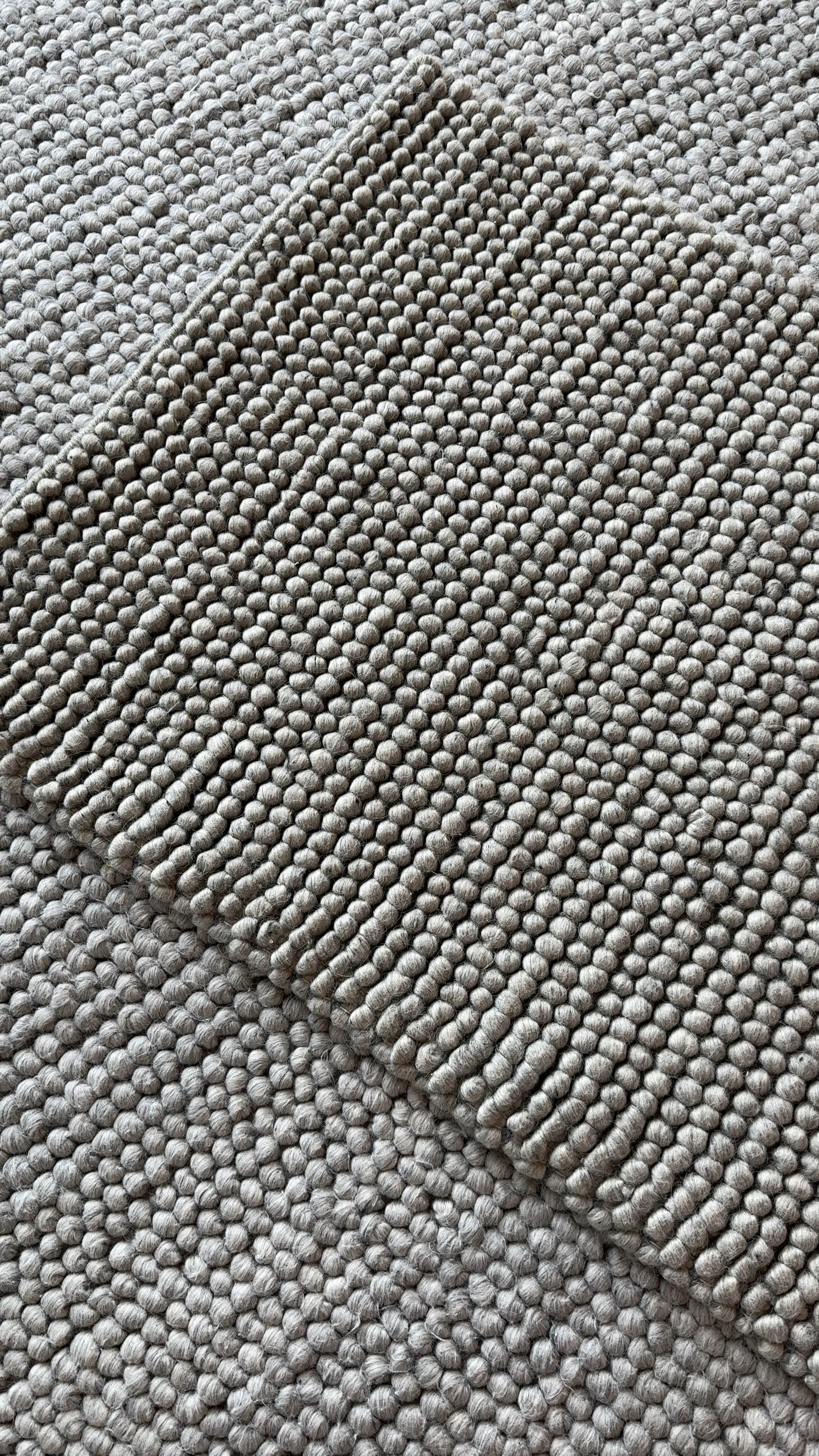 This is a close-up comparison between my larger designer rug, and an Amazon dupe runner. This just gives you a better idea of how they compare!

#LTKHome