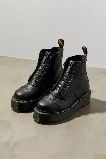 Dr. Martens Sinclair Milled Leather Platform Boot | Urban Outfitters (US and RoW)
