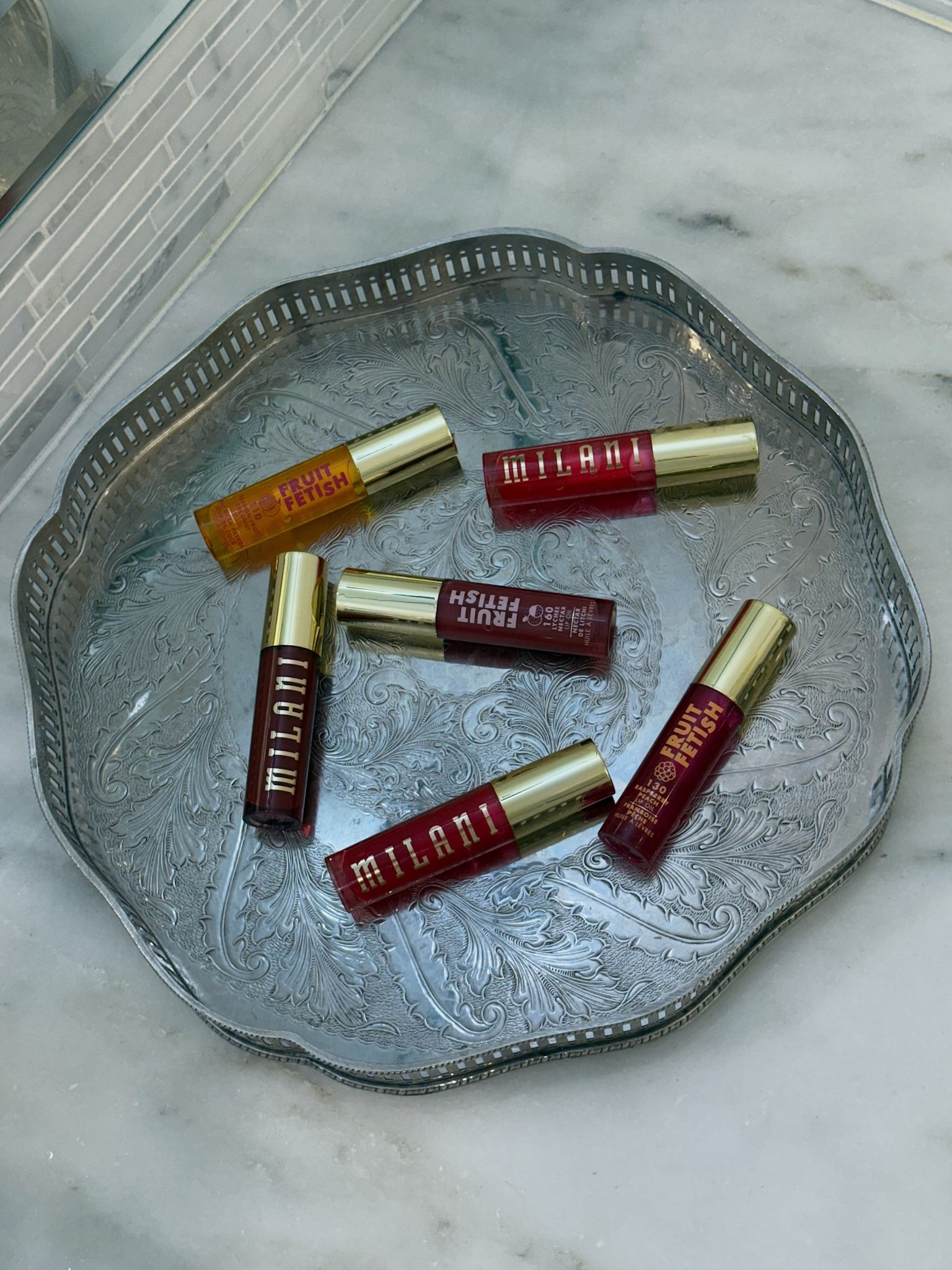 #ad The @milanicosmetics Fruit Fetish Lip Oils are the perfect hydrating everyday lip for summer! #target #targetpartner @target #grwmilani #milanicosmetics #liketkit @shop.ltk 

#LTKStyleTip #LTKSeasonal #LTKBeauty