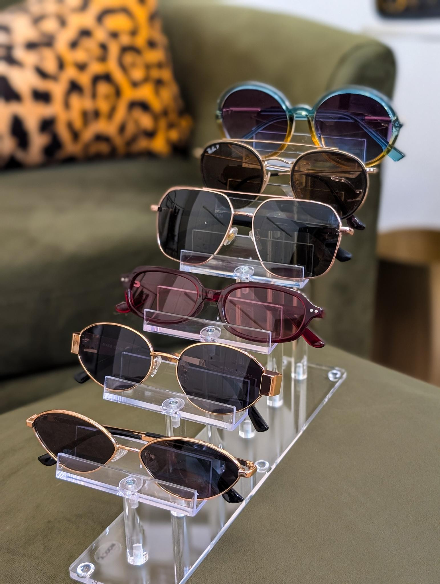 Modern and sleek - such a fun and cute way to display your sunglass collection!

#organization #sunglasses #closet #sunnies #acrylicorganizers 

 #LTKHome