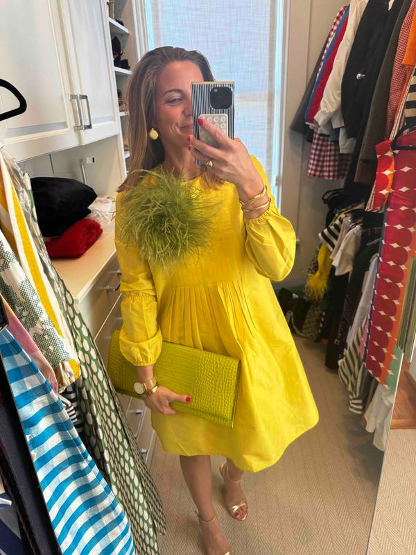 What I wore when I wanted sunshine to do the styling for me. Bright, breezy, and cheerful enough to make any regular day feel a little special. 😊🌼✨
#ootd #whatiwore #ltkstyle #ltkfashion #yellowdress #springstyle #brightoutfit #chicstyle #everydaystyle #outfitinspo 

 #LTKootd