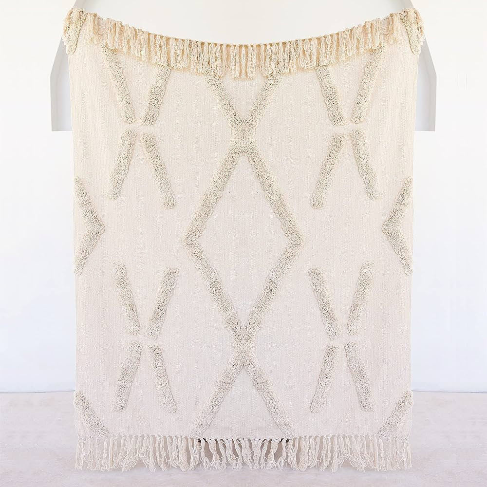 Visit the Banilla Store | Amazon (US)