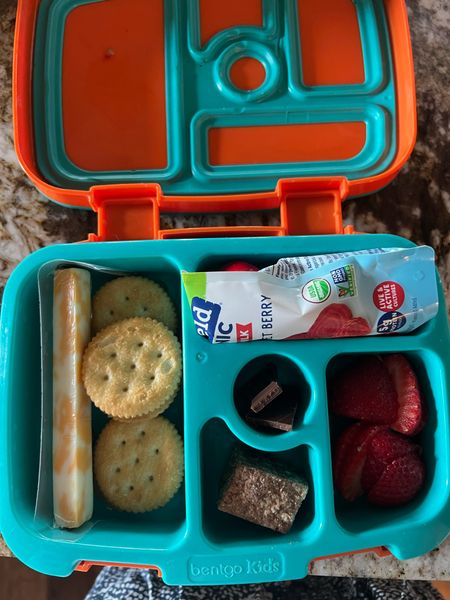 Our favorite kids lunch box is on sale, over $10 off! 