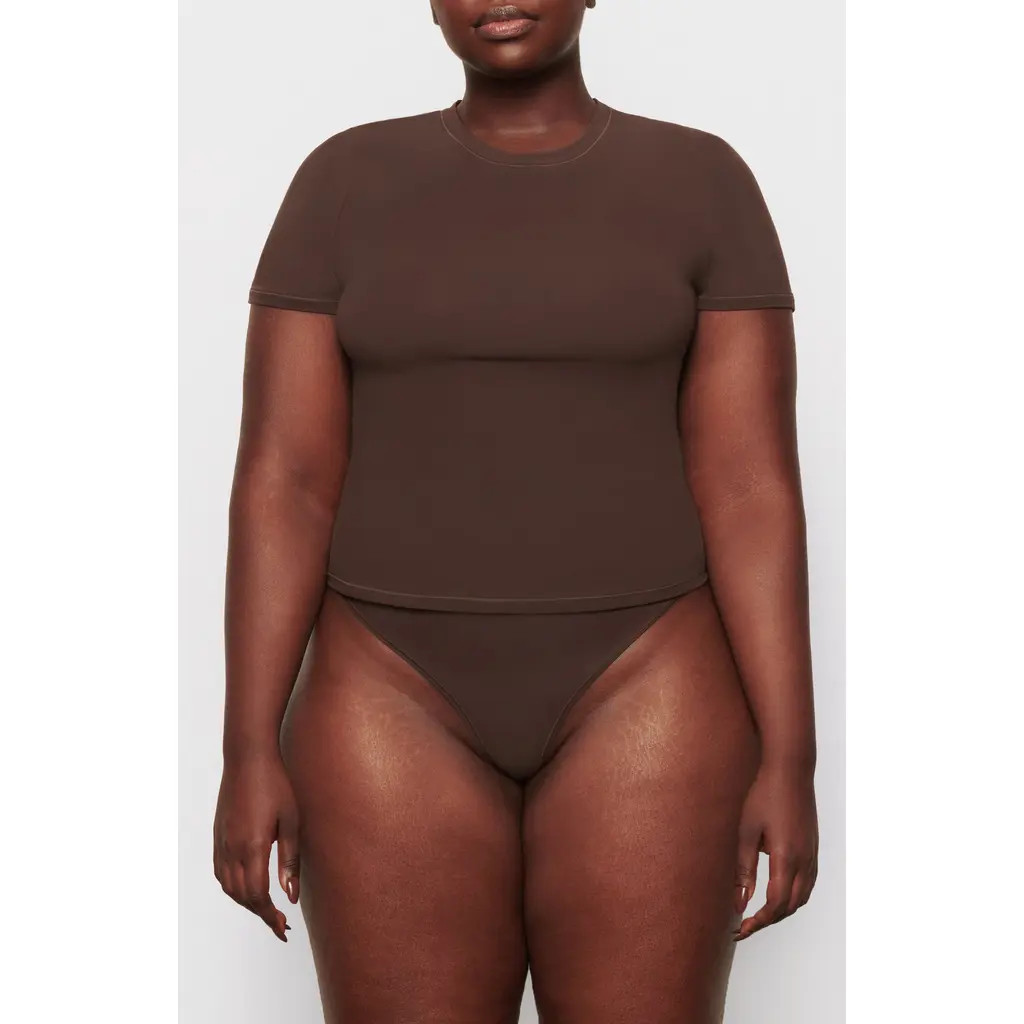 SKIMS Fits Everybody Short Sleeve T-Shirt in Cocoa at Nordstrom, Size X-Small | Nordstrom