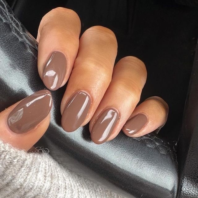Always a nude nail girlie! Love this gel kit to build lasting nails! 

#LTKnails

#LTKBeauty #LTKselfcare #LTKdayinmylife