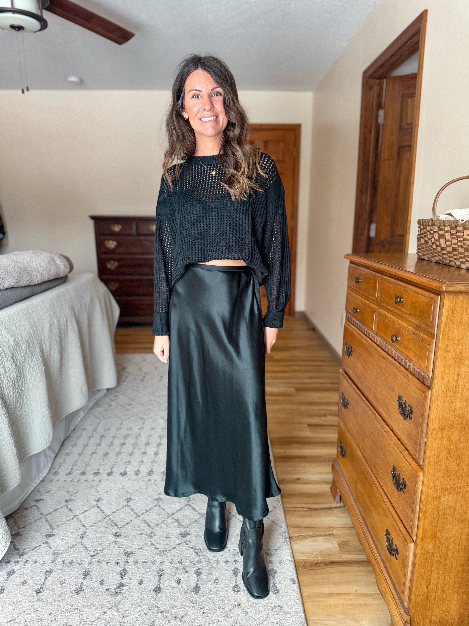 Winter date night look🖤

Wearing size small in the sweater and size small in the skirt (sizes are sold out, so I also linked similar!). My boots fit true to size and I also linked some similar ones!

#LTKStyleTip #LTKFindsUnder50 #LTKFindsUnder100