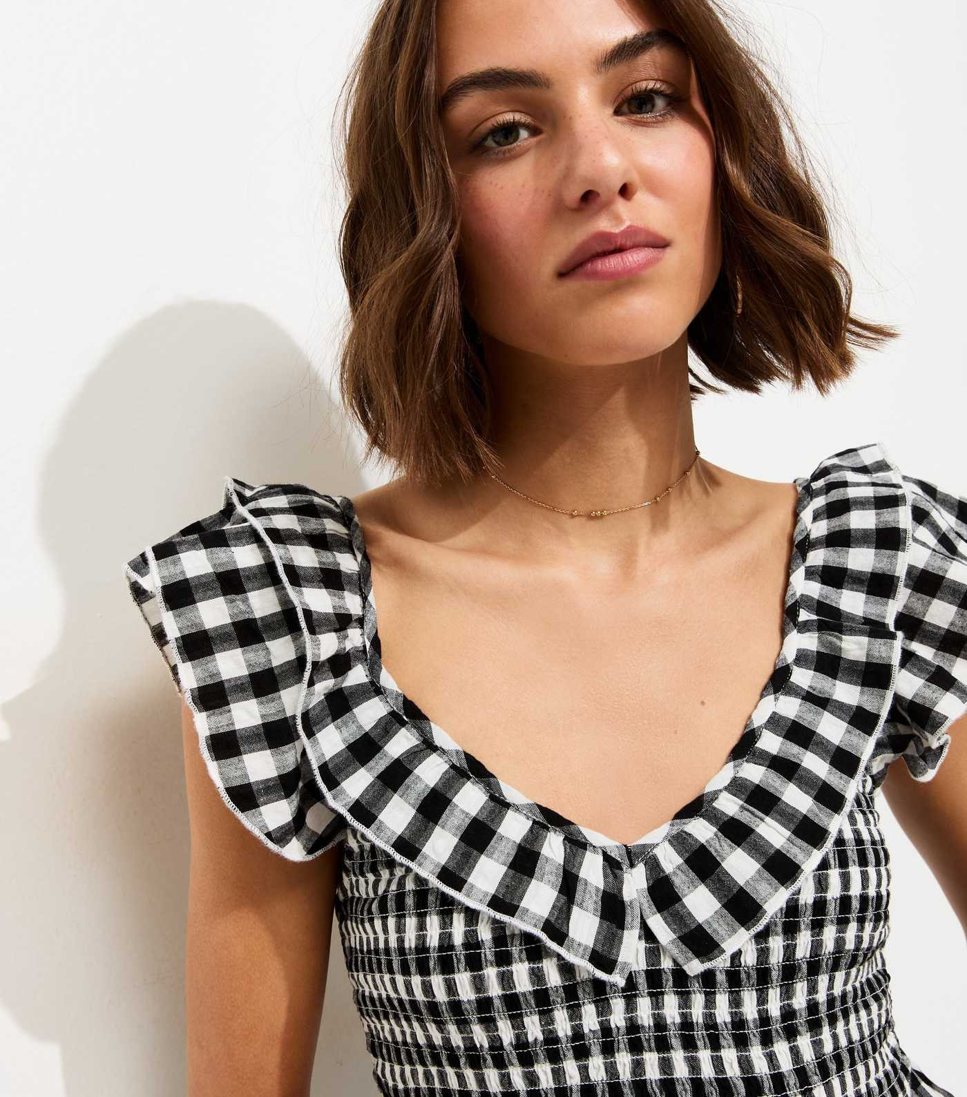 Black Cotton Gingham Ruffled Neck Midi Dress | New Look | New Look (UK)