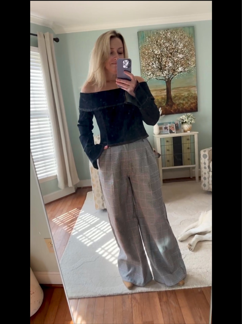 Trouser pants
Denim top
Corset top
Date night
Office look
Classy sexy
Vici code Trilbystyle 

#LTKsalealert #LTKfindsunder100 #LTKover40