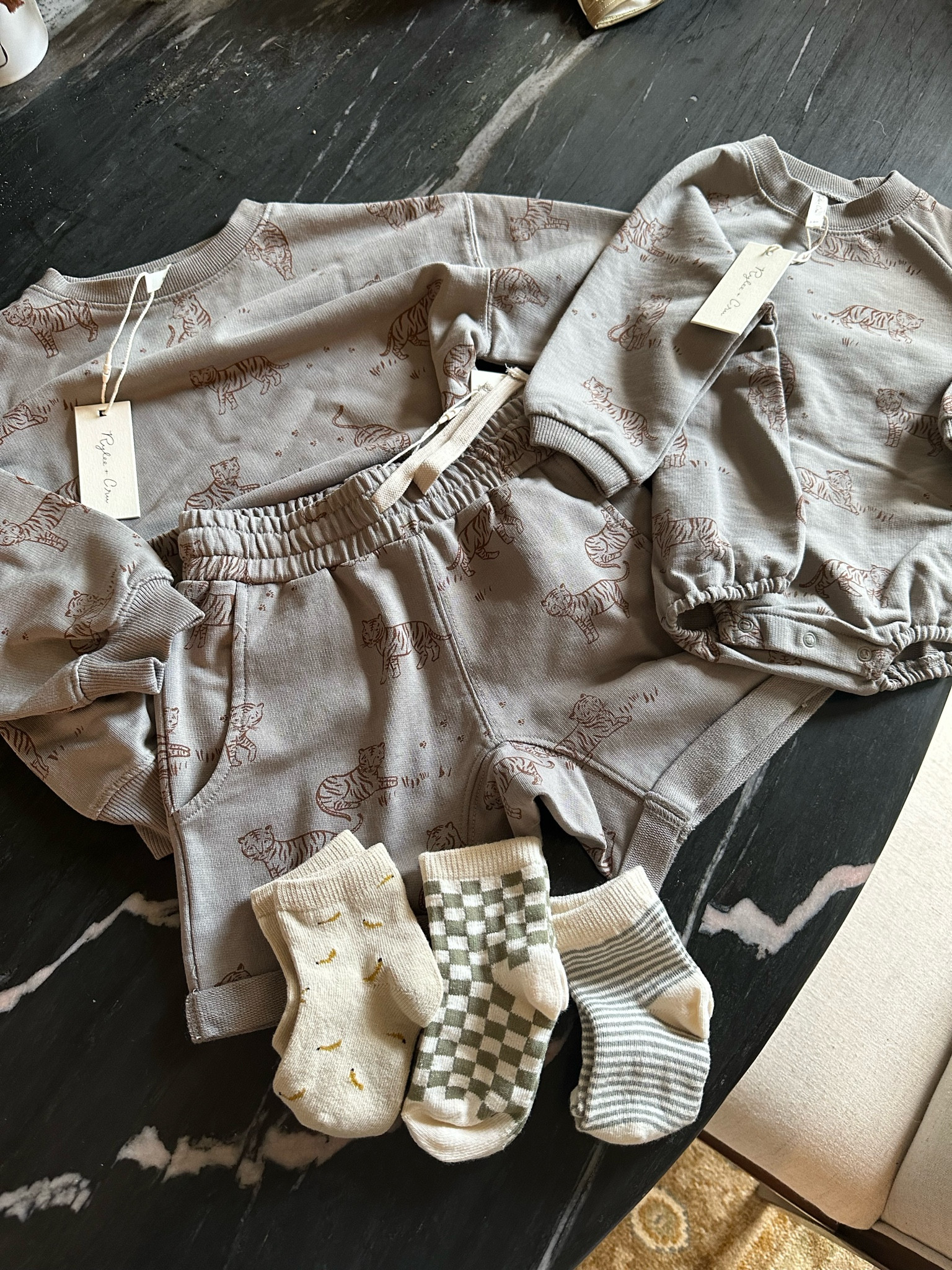 Top items, Rylee and cru, toddler outfits 