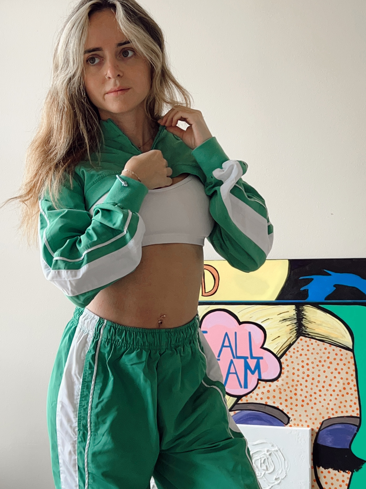 Meet me outside 😎 The perfect travel and leisure track suit. 

#yoga 
#tracksuit 
#leisure 


#LTKstyletip #LTKFitness #LTKFind
