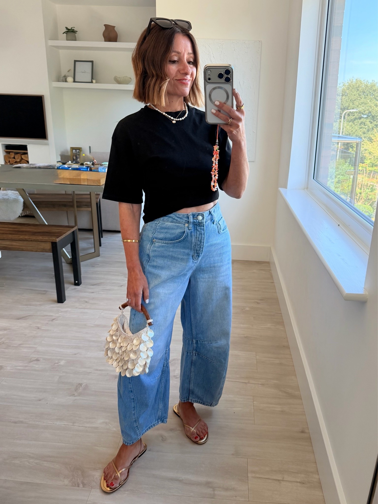 Pizza and wine outfit

#LTKuk #LTKmodest #LTKjeans