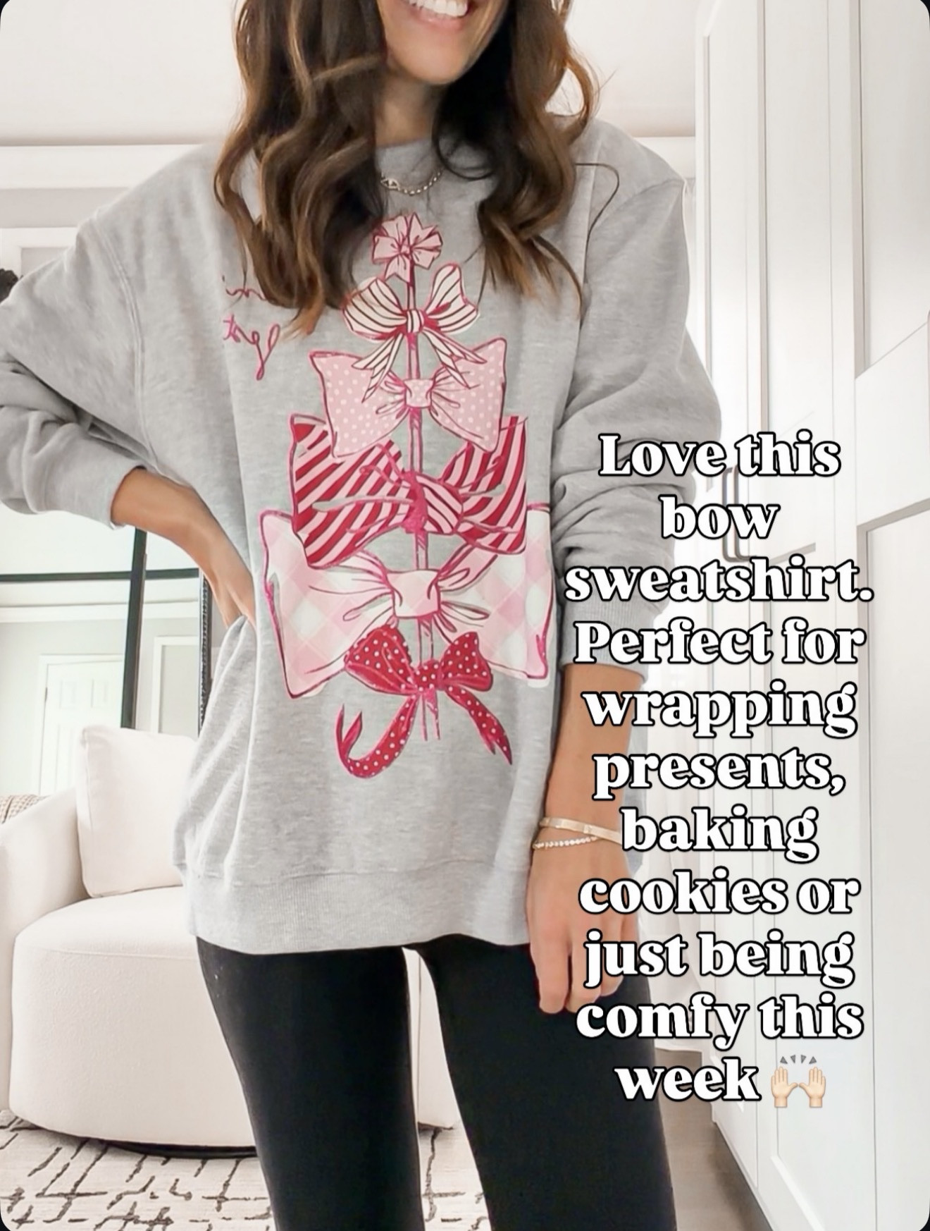 This bow sweatshirt is perfect for baking, wrapping, and staying cozy 🎀 🔗⬇️

#LTKHoliday #LTKOver40 #LTKSeasonal