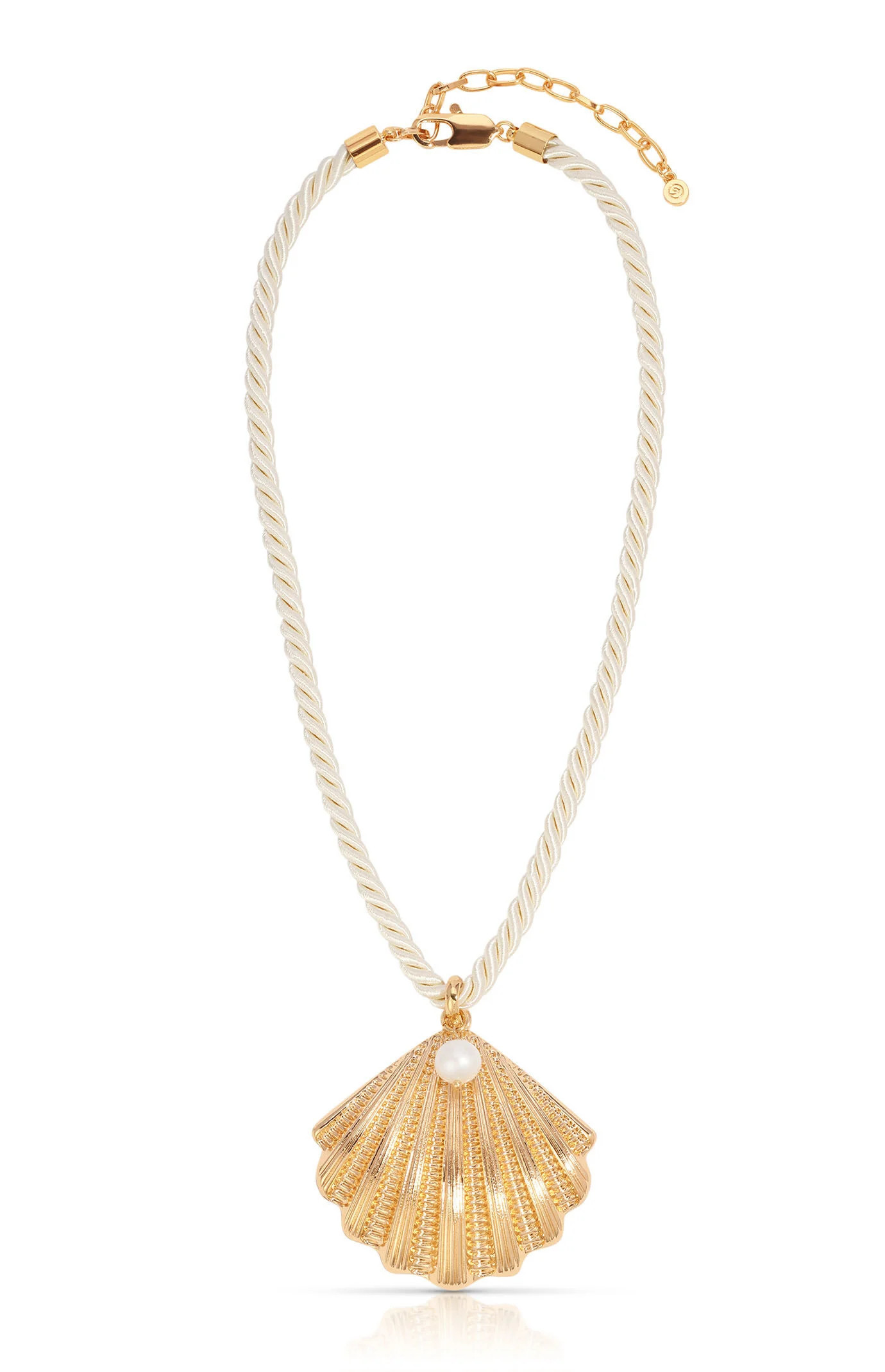 Ettika Scallop Shell Pendant Necklace in Gold | PacSun