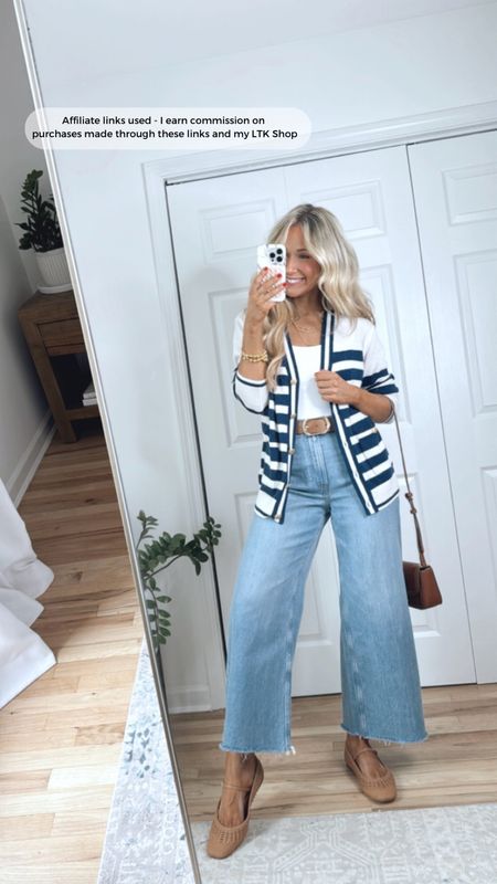 Casual summer outfit
Striped cardigan outfit 
Wide leg jeans outfit 