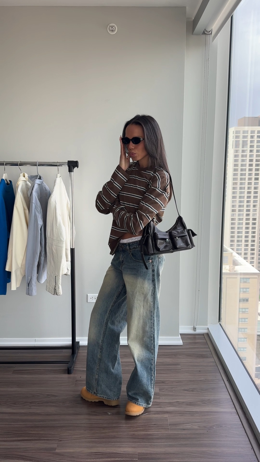 Spring outfit inspo 
All linked items are exact 
Jeans are motel rocks