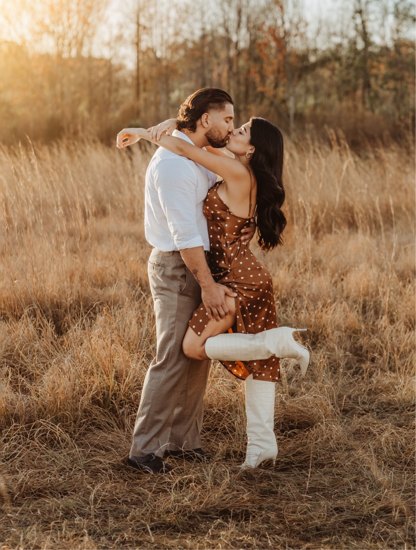 Perfect romantic outfit for spring, a date, a festival and more! 