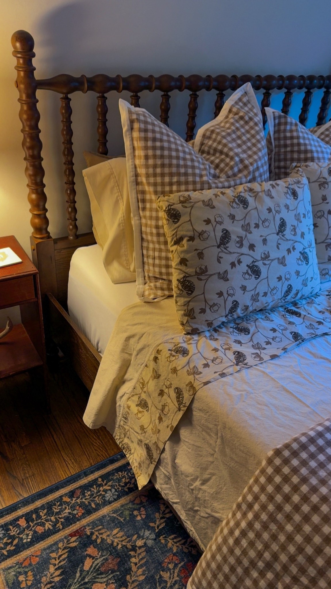 Guest room upgrades! The quail sheets are from redland cotton (not on LTK!) 

#LTKHome