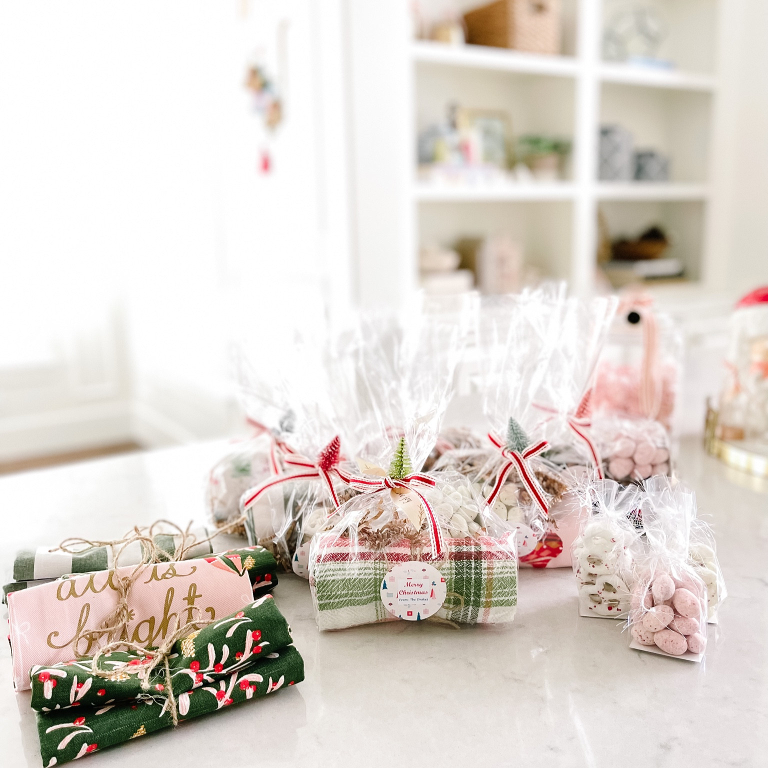 Neighbor gift ideas for less!

#LTKSeasonal #LTKHoliday