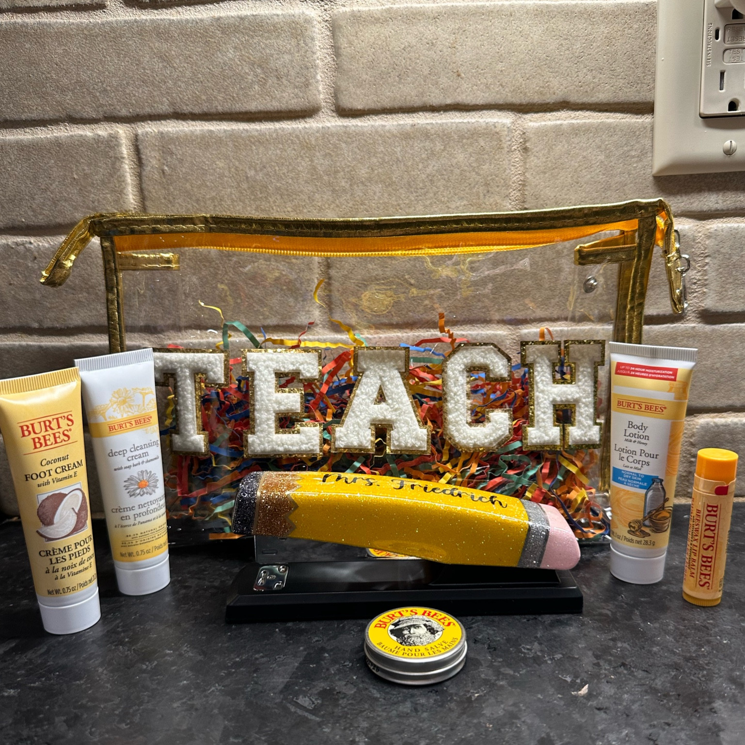 End of school teachers gift idea! ✏️ 

#LTKfindsunder50 #LTKGiftGuide #LTKkids