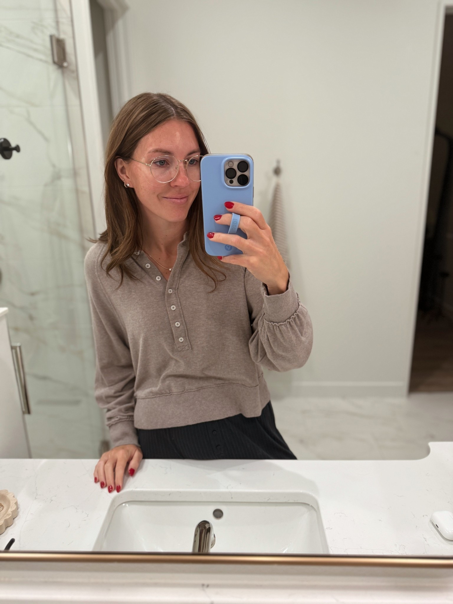 Picked up this Henley at the mall yesterday and it’s the softest thing EVER! Already ordering more 😅 wearing a S

#LTKSeasonal #LTKStyleTip #LTKFindsUnder50