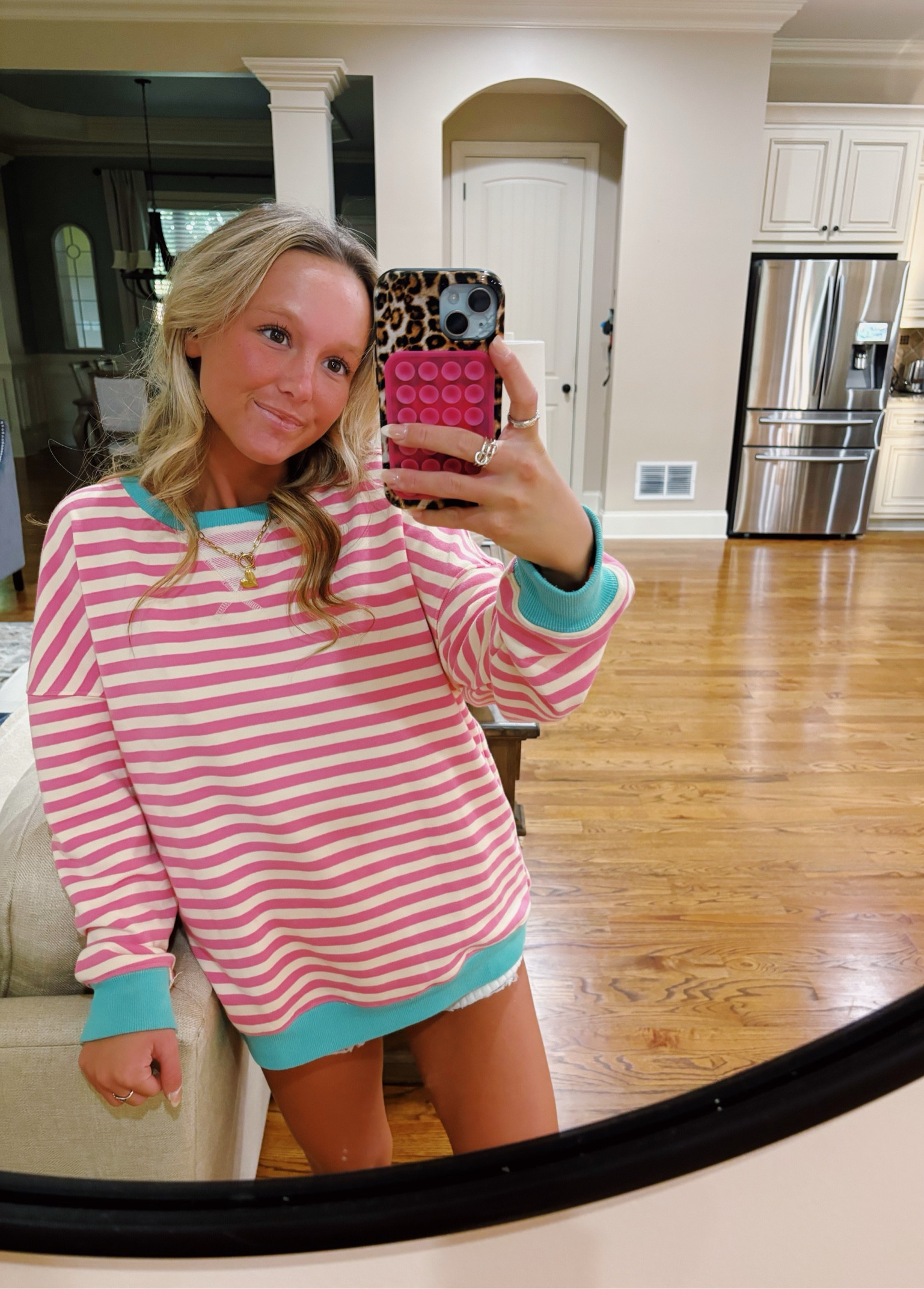 fav comfy sweatshirt! 
(so many dupes on amazon)

#LTKFindsUnder50 #LTKBacktoSchool #LTKStyleTip