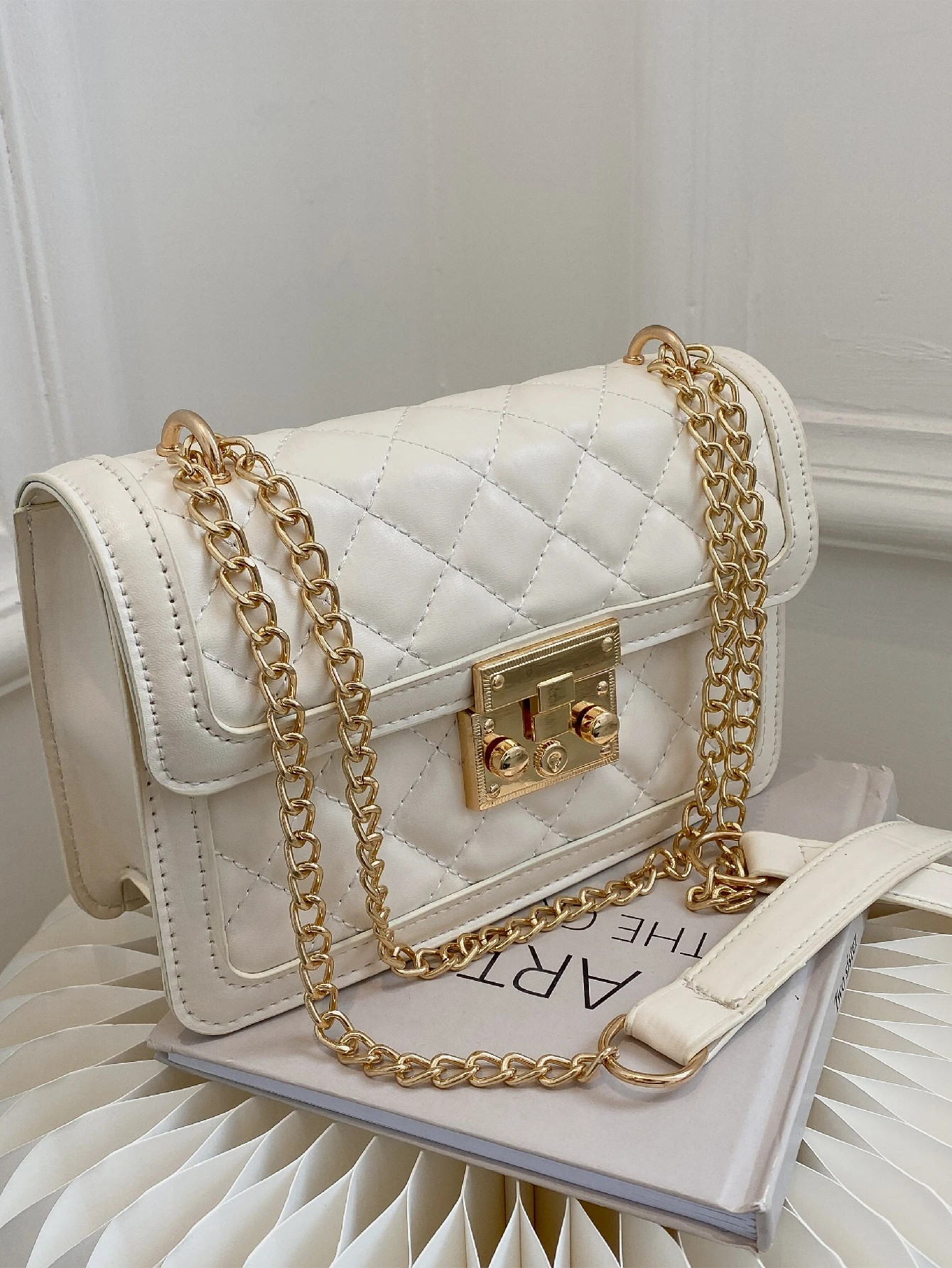 Mini Quilted Pattern Flap Chain Square Bag
   SKU: sg2110115581150817      
          (388 Review... | SHEIN